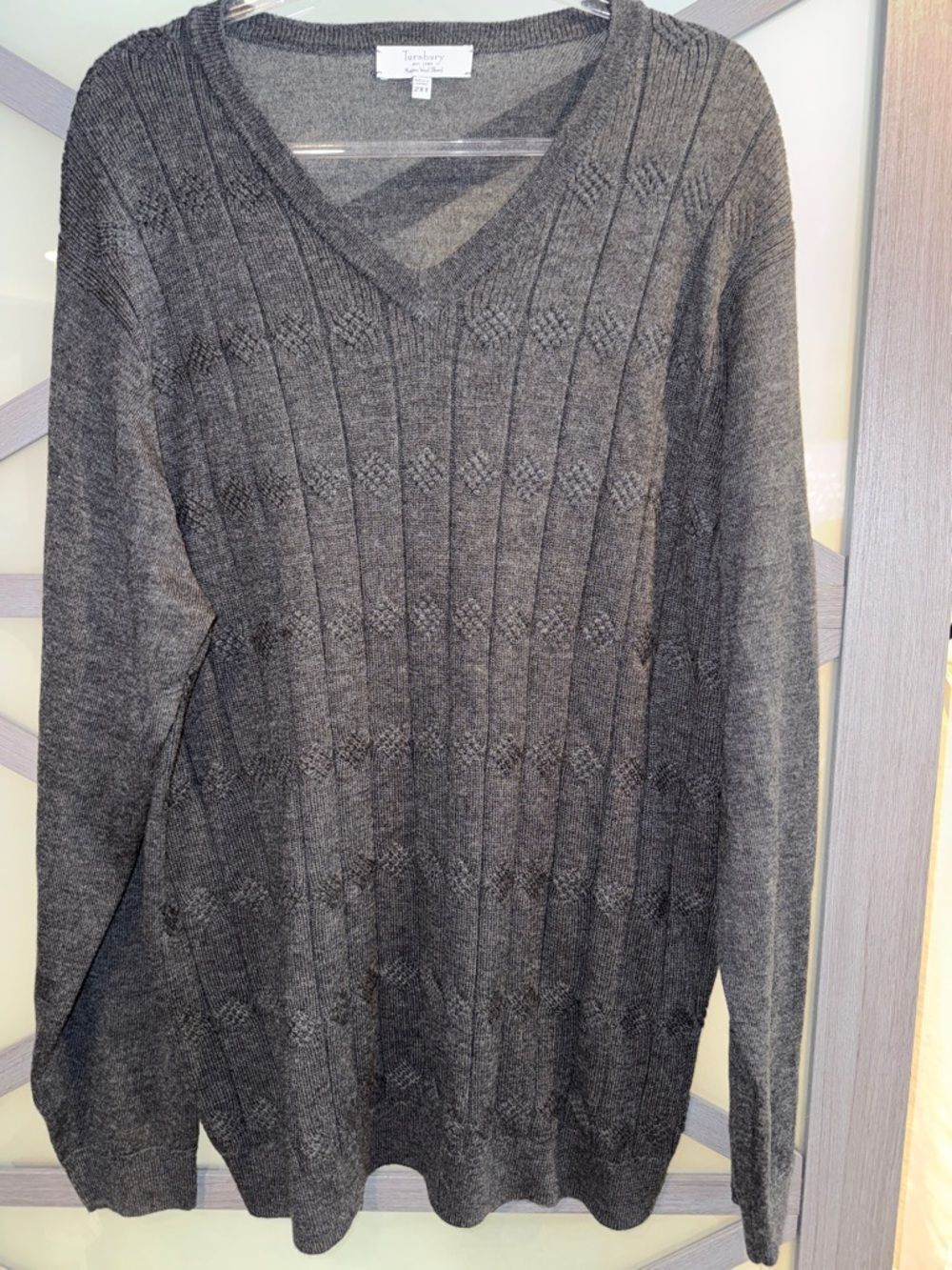 Turnbury Mens V-Neck Merino Blend Cable Pullover Sweater Charcoal 2XL